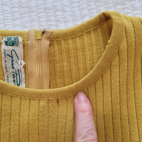 Gino Paoli Vintage Ribbed Knit Sweater Gold / Mustard - Picture 8 of 10